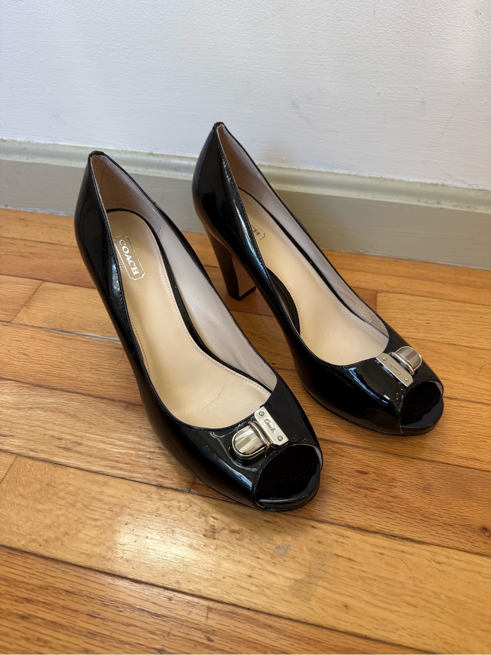 Coach classic style heels